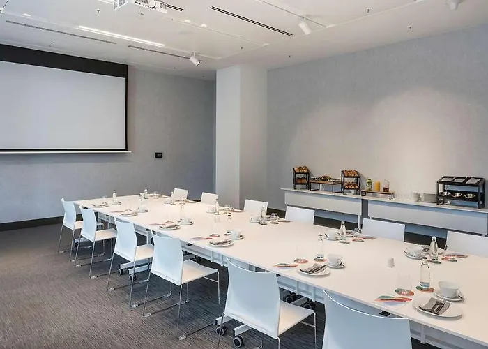 Melia Frankfurt 4*