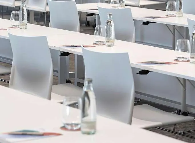 Melia Frankfurt 4*