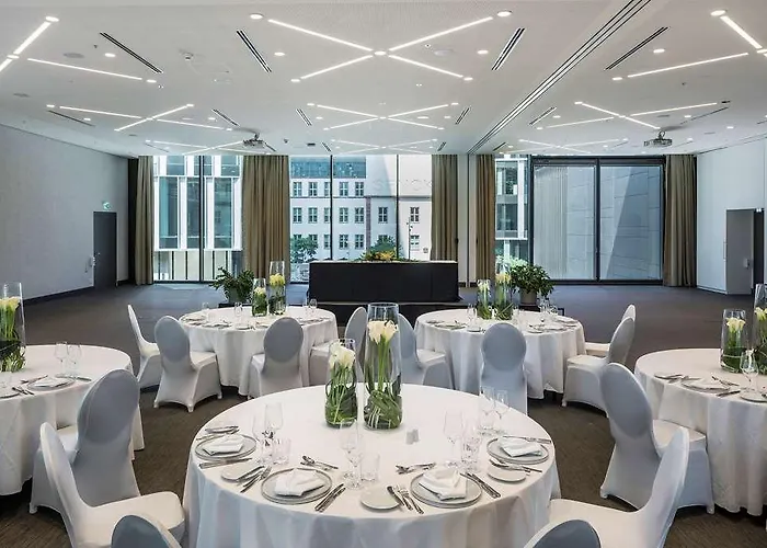 Melia Frankfurt Hotel 4*