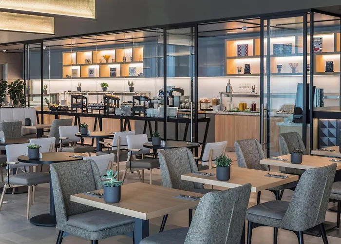 Melia Frankfurt 4*