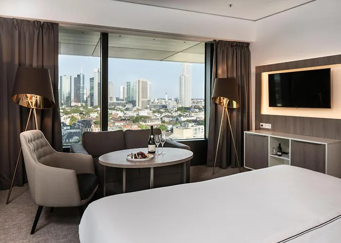 Melia Frankfurt 4*