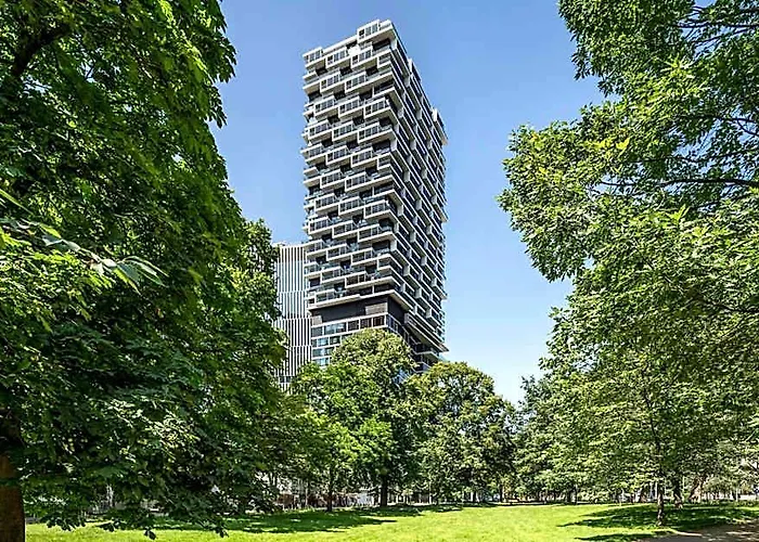 Melia Frankfurt 4*