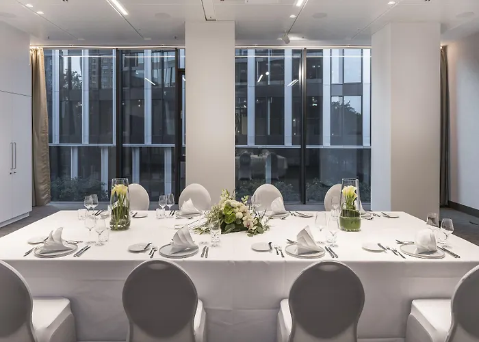Отель Melia Frankfurt Франкфурт-на-Майне